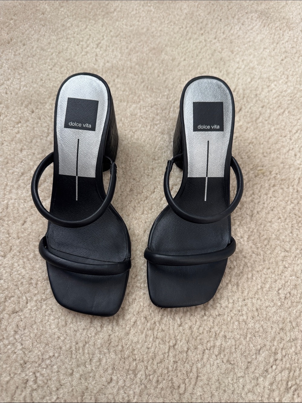 Dolce Vita Black Minimalist Hoop-Strap Heeled Sandals - Size 6.5